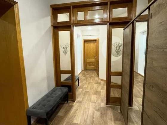 Продається офісне приміщення центр Дніпро