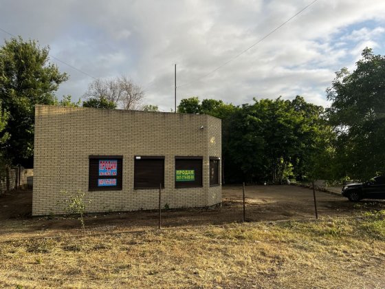 Продам Здание Красная линия:  атомойка А З С , Аптека Дніпро