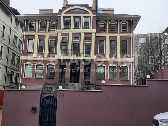 Бізнес! Комерційна будівля 1060 кв.м. Поділ ст.м. Контрактова площа Київ