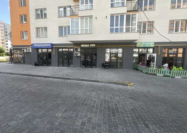Продаж комерційного приміщення в ЖК «Сімейний комфорт» - фото 1