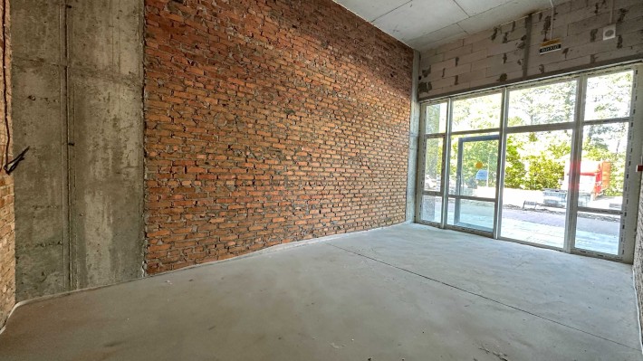 Комерційне приміщення 28,62 м² | Фасад | $3 700/м² - фото 1