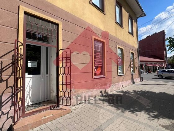 Продаж комерційного приміщення по вул.Капушанська. Ужгород