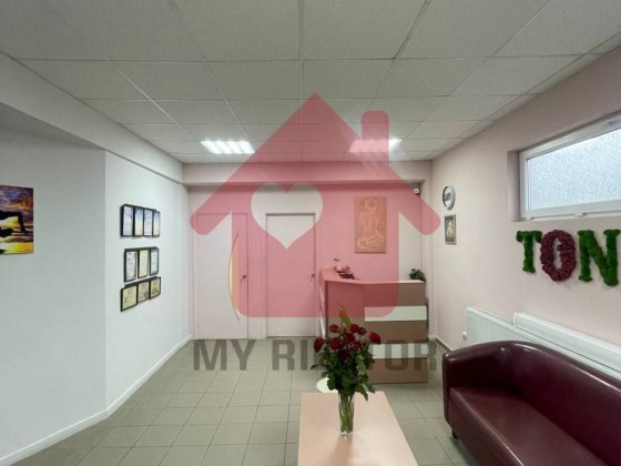 Продаж комерційного приміщення пл.Корятовича. Ужгород