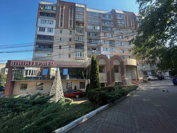 Продаж комерційного приміщення у центрі Вінниці - фото 1