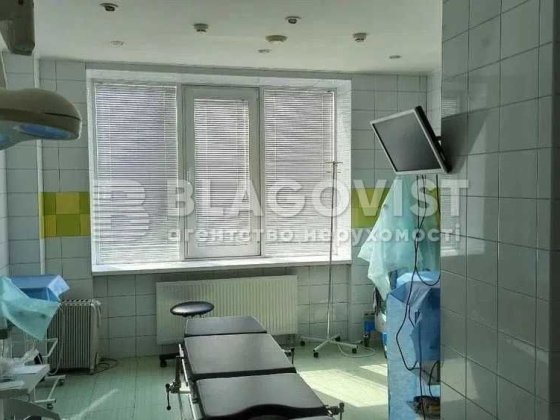 Продаж нежитлового приміщення 416м2 на Подолі під Клініку або інше Київ