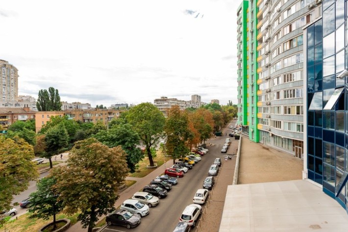 ТЕРМІНОВИЙ ПРОДАЖ! Офісне приміщення (Бізнес-Центр), Паркове Місто - фото 1