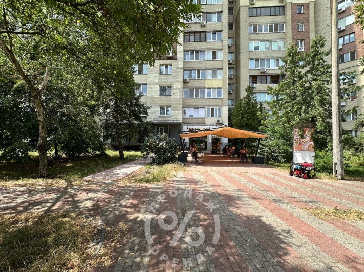 Готовий Орендний Бізнес! просп. Володимира Івасюка 14Б, S=71 м2 - фото 1