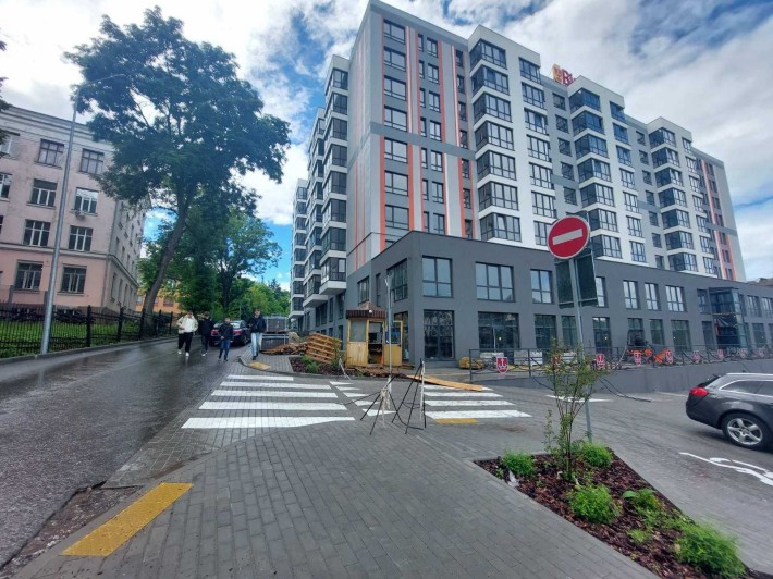 Продаж фасадного приміщення, 1154кв.м., новобудова - фото 1