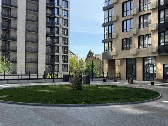 Продажа комерция под бизнес ЦЕНТР ЖК ЯР Град 157 кв м ФАСАД ДИСКОНТ Киев