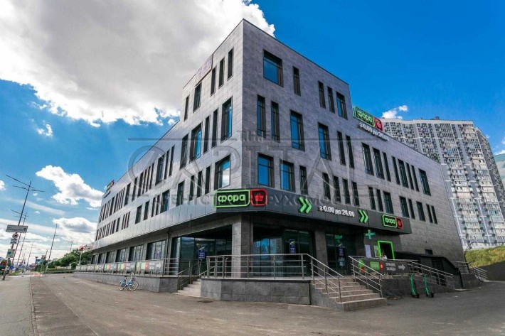 Продаж комерційного об'єкта в Дарницькому районі - фото 1