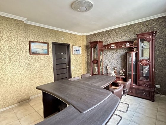 Продаж офіса , приміщення 120м2 Київ