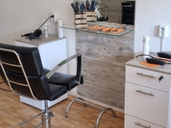 Продам действующий бизнес салон красоты Дніпро