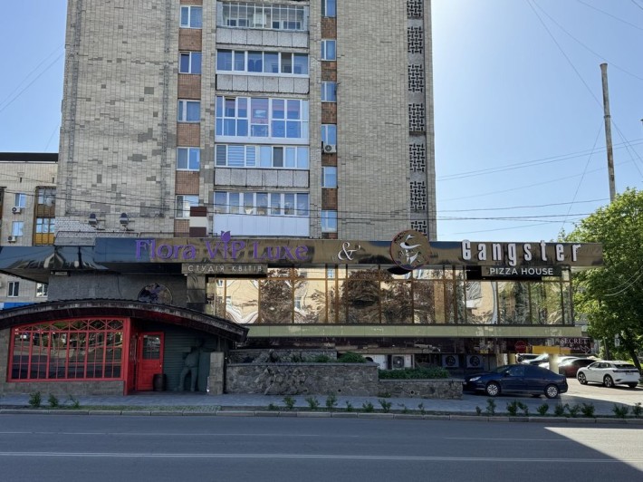 Приміщення 300м2 в центрі Житомира Власник 2800$м2 - фото 1