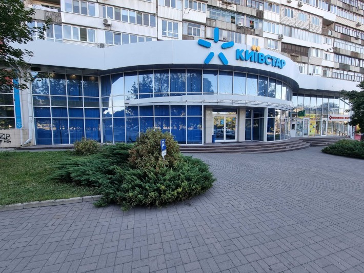 ПРОДАЖ приміщення під офіс, магазин, банк, 919 кв.м., б.Центральний, 3 - фото 1