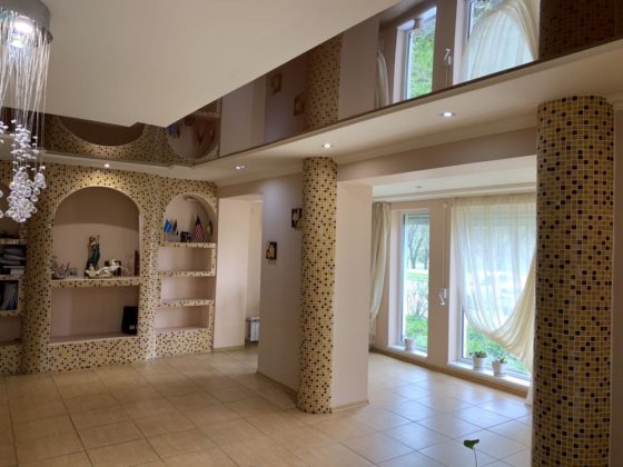 Продается помещение в центре города под магазин, офис, салон…