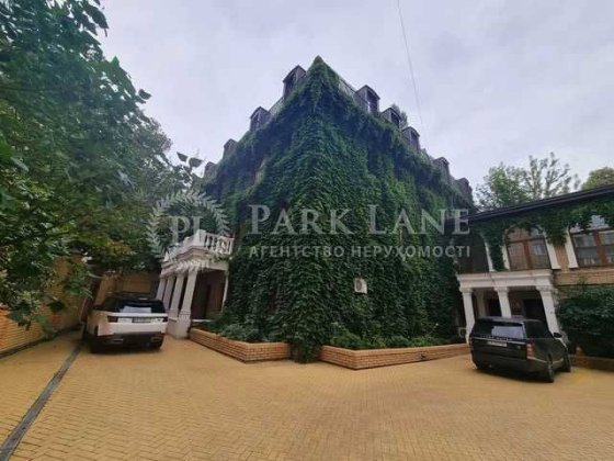 Продажа ОСЗ 1500 м2 в центре Киева. Жилянська 72. Олимпийская. Киев