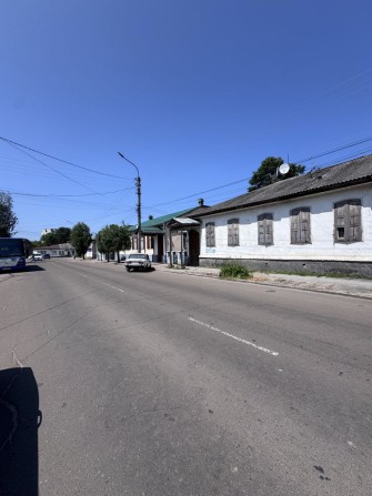 Продаж ч/б під бізнес з окремим фасадним входом! - фото 1