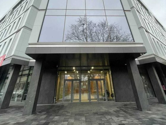 Фасадное помещение БЦ Комфорт - сити. Уникальное предложение! Дніпро