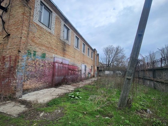 Продам базу р-он  вул. Виставкова Кропивницький