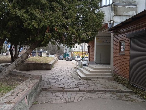 Продаж комерційного фасадного приміщення на Польовій Житомир