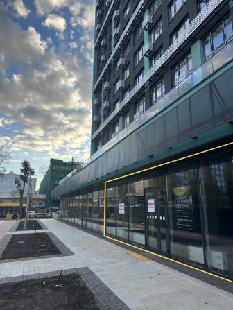 ЖК Диброва парк нежилое помещение - фото 1