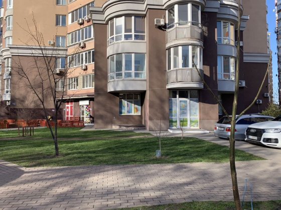 Продаж комерційного приміщення - Симоненка, 5 (ЖК Ліко-Град) Київ