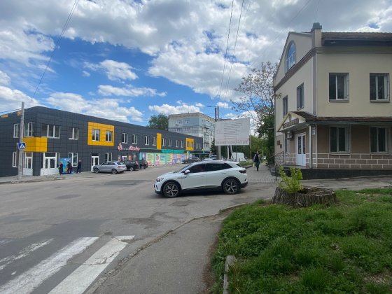 Продам видове приміщення 284м2 центр Кропивницкий