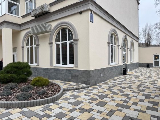 Нежилое помещение на первом этаже Краковская , 4 б Київ