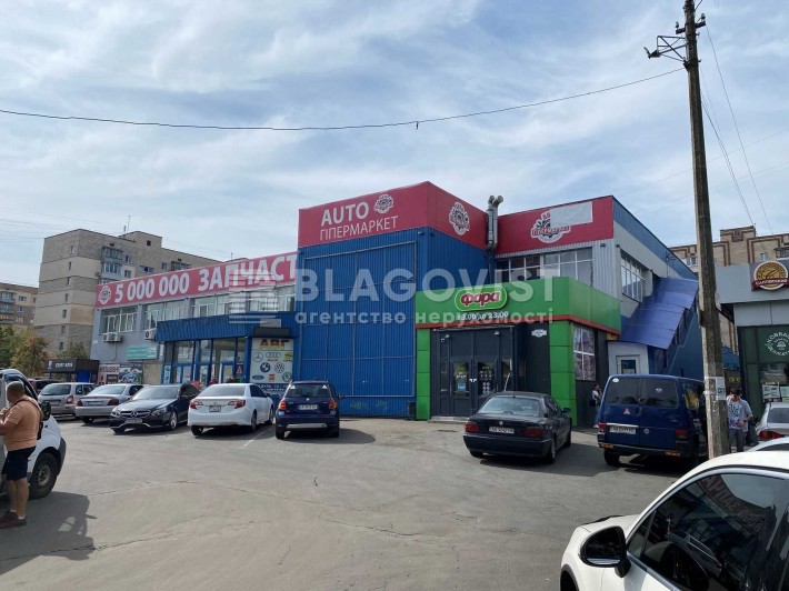 Продаж приміщення 515 м2 Вереснева 24 Авторинок Дарницький - фото 1