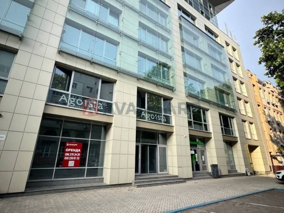 Продам 164м.кв.Красная линия.1 этаж.Бизнес центр 237800$ Дніпро