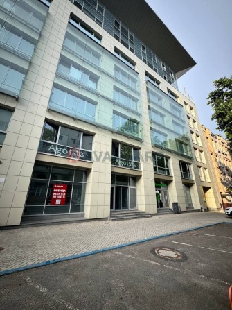 Продам 164м.кв.Красная линия.1 этаж.Бизнес центр 237800$ - фото 1