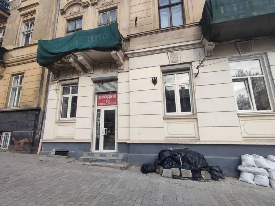 Продаж 250 000$ Оренда комерційного приміщення 140м/кв 40 000 грн Львов