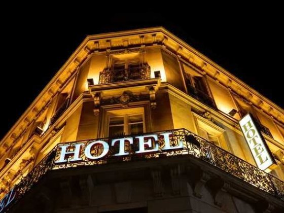 продаж елітного  Готелю , центр міста Львів Львів