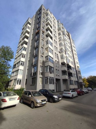 Продаж нежитлового приміщення, вул. Водогінна, БЕЗ КОМІСІЇ - фото 1