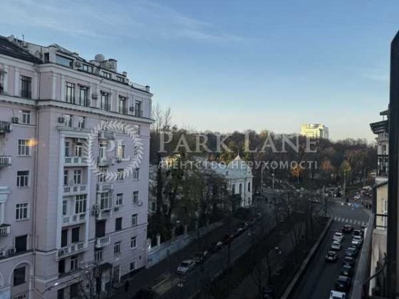 Видовий пентхаус з терасою в смому центрі Києва, Царський будинок Киев