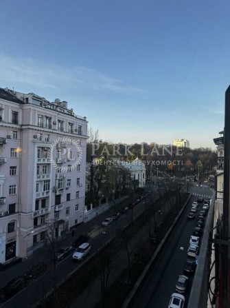 Видовий пентхаус з терасою в смому центрі Києва, Царський будинок - фото 1