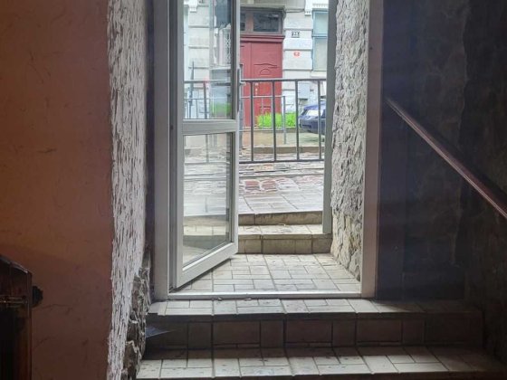 Продаж нежитлового підвального приміщення вул. Чупринки ( Київська) Львів
