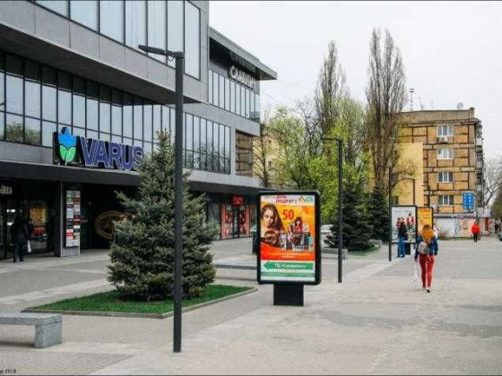 Продажа помещения под ваш бизнес 78 м пр. Поля (верх) красная линия Дніпро