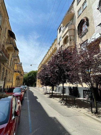 Продаж приміщення вул. Кониського , Центр міста - фото 1