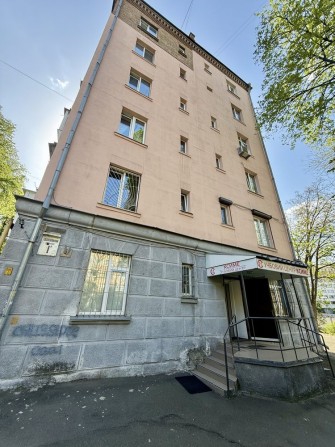 Продаж офісу окремий вхід Госпітальний провулок 1а центр Печерськ - фото 1