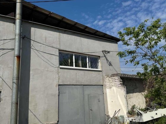 Продажа складського приміщення зі стелажами Дніпро