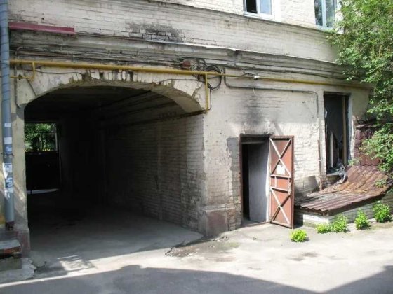 Нежитлові приміщення, 24,6 кв. м, вул. Верхній Вал, 40 Київ