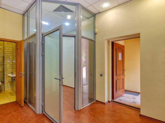 Нежитлове приміщення для офісу вул. Ахматової 35, Позняки Київ