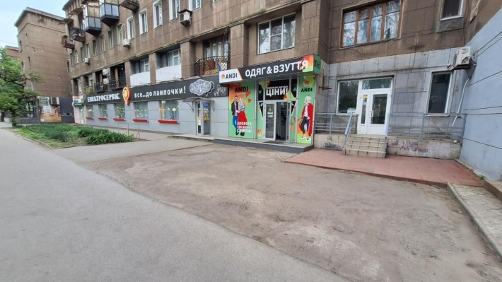 Продаж приміщення на пр. Металургів - 70 кв.м. - фото 1