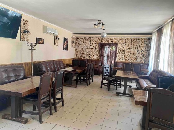 Продам работающий  гриль-бар . Миколаїв