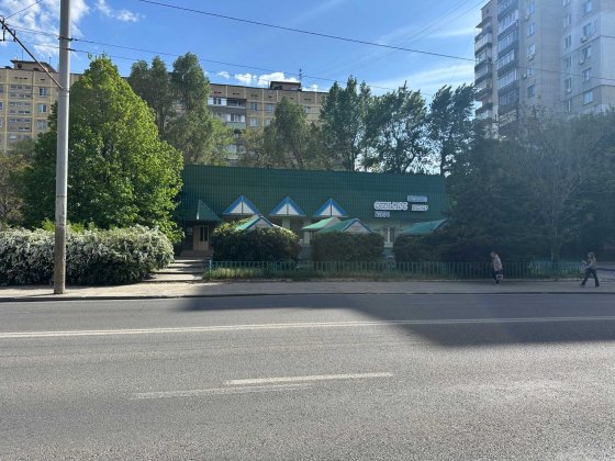 Продаж окремої будівлі 269,3 кв.м.  м. Дніпро, вул. Калинова, 81, Б. Днепр