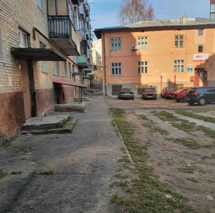 Продаж комерційного приміщення м.Львів вул, Олени Степанівни № 12-Б - фото 1