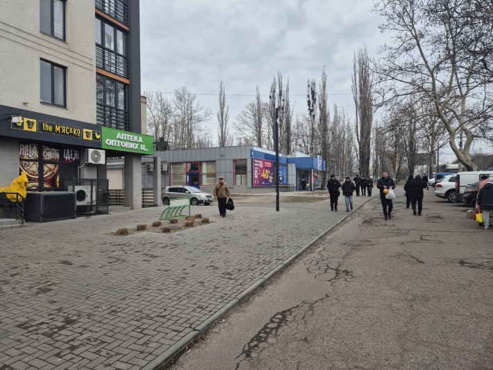 Продам помещение возле АТБ - фото 1