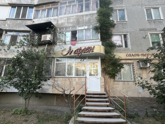 Продам комерційне приміщення/діючий салон краси/прохідне місце/Намив Миколаїв