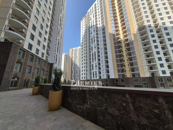 Сама цікава комерція на Краснова. Продам терміново! Одесса